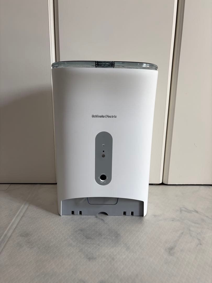 カリカリマシーンV2C 自動給餌器 4.5L