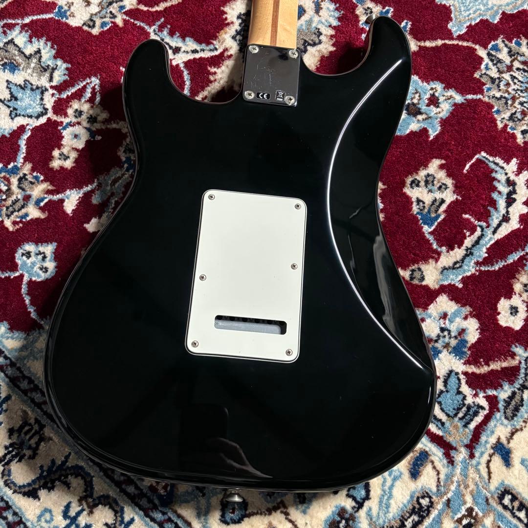 2017年製 Fender Standard Stratocaster HSS