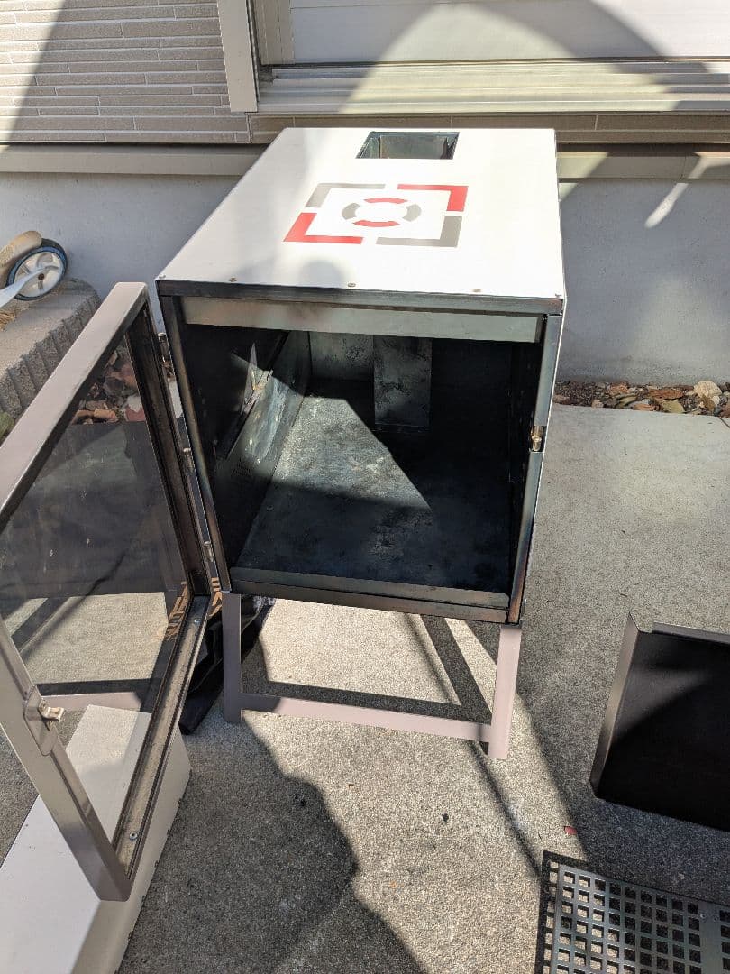 THE IRON FIELD GEAR TAKIBE COOKER 薪ストーブ