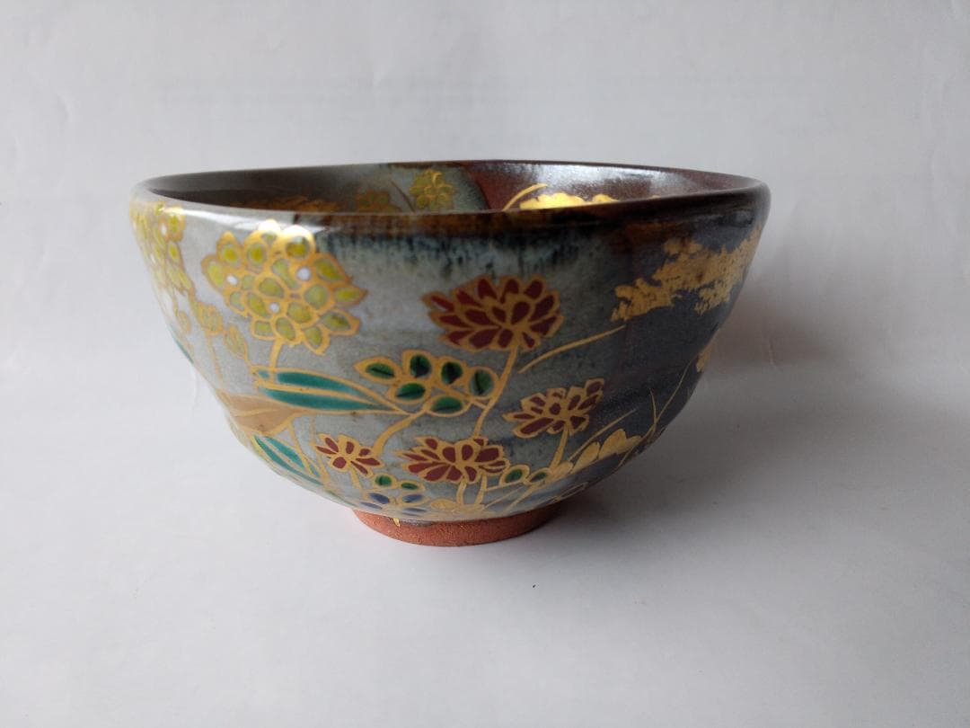 京焼 宮川香せつ 造 春の野 茶碗 共箱 金彩 茶道具 茶器 抹茶碗 新品 です