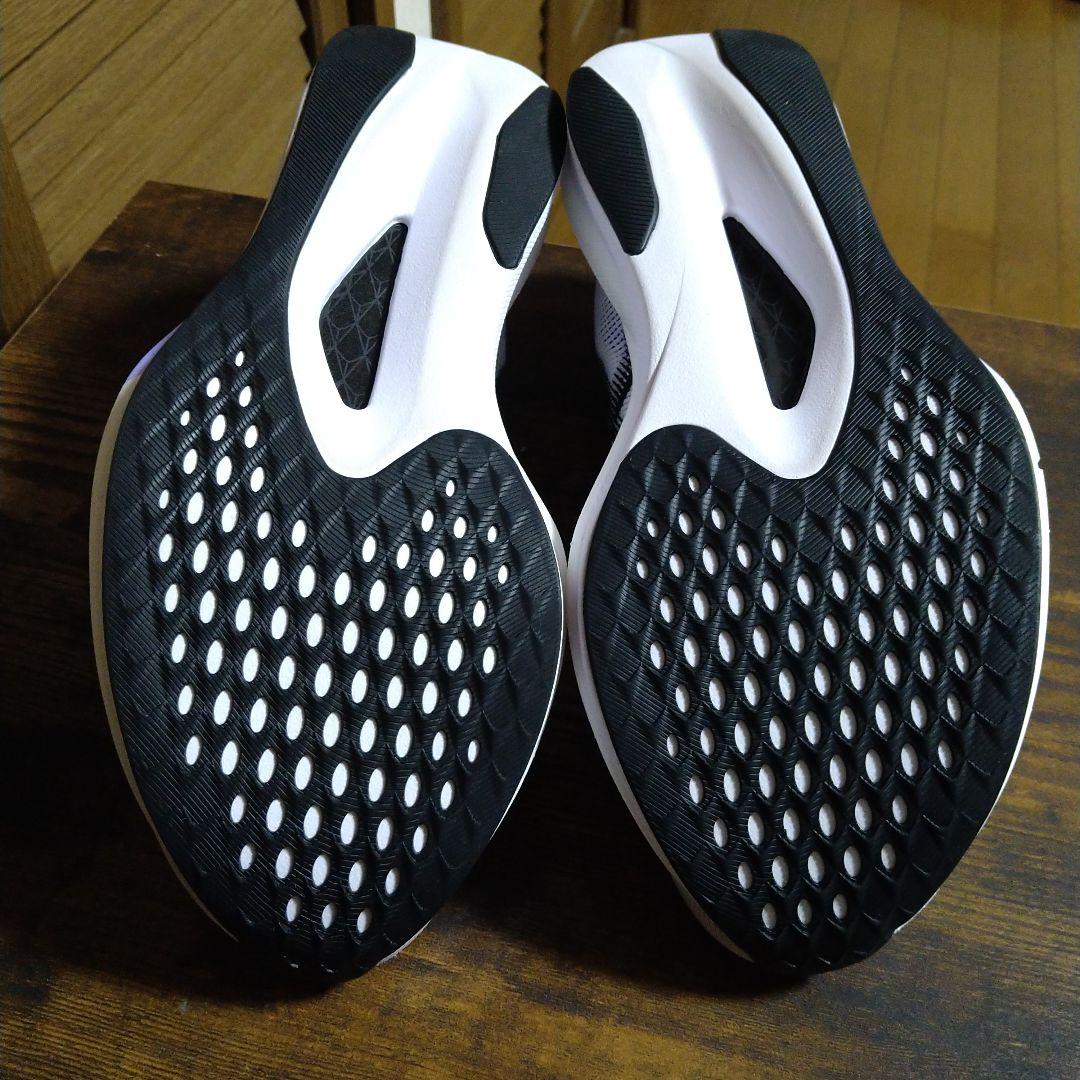 ASICS MAGIC SPEED 5 ホワイト/ブラック 27.5cm