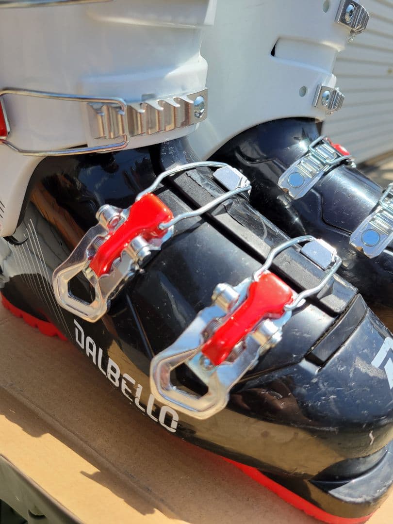 スキーブーツ　ジュニア