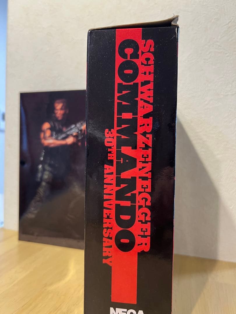 コマンドー NECA 30周年フィギュア　ジョン・メイトリックス