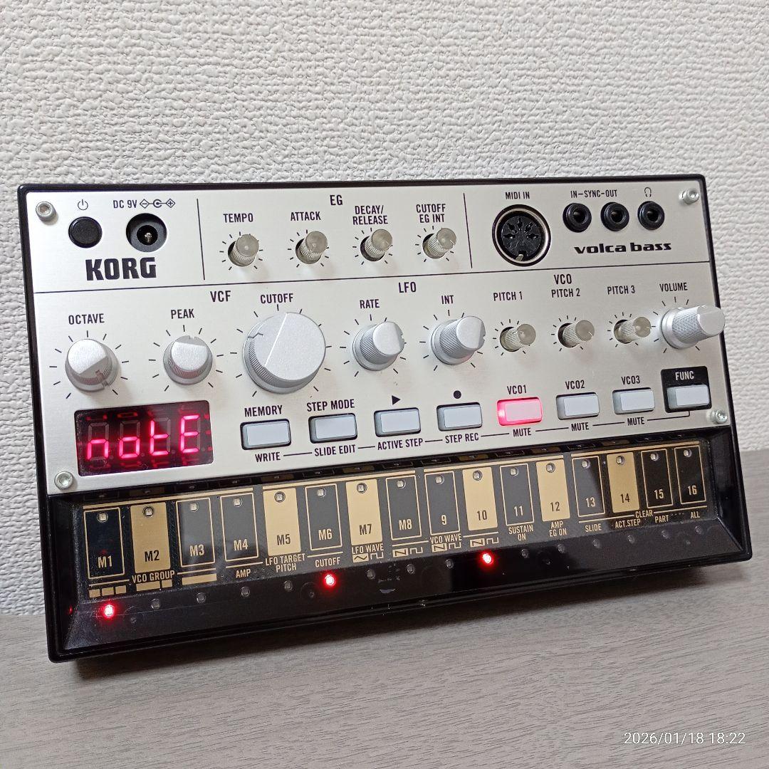 KORG volca bass アナログベースシンセサイザー　コルグ