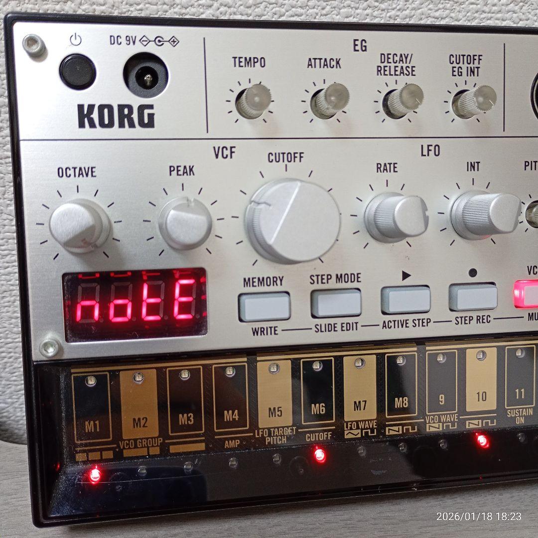KORG volca bass アナログベースシンセサイザー　コルグ