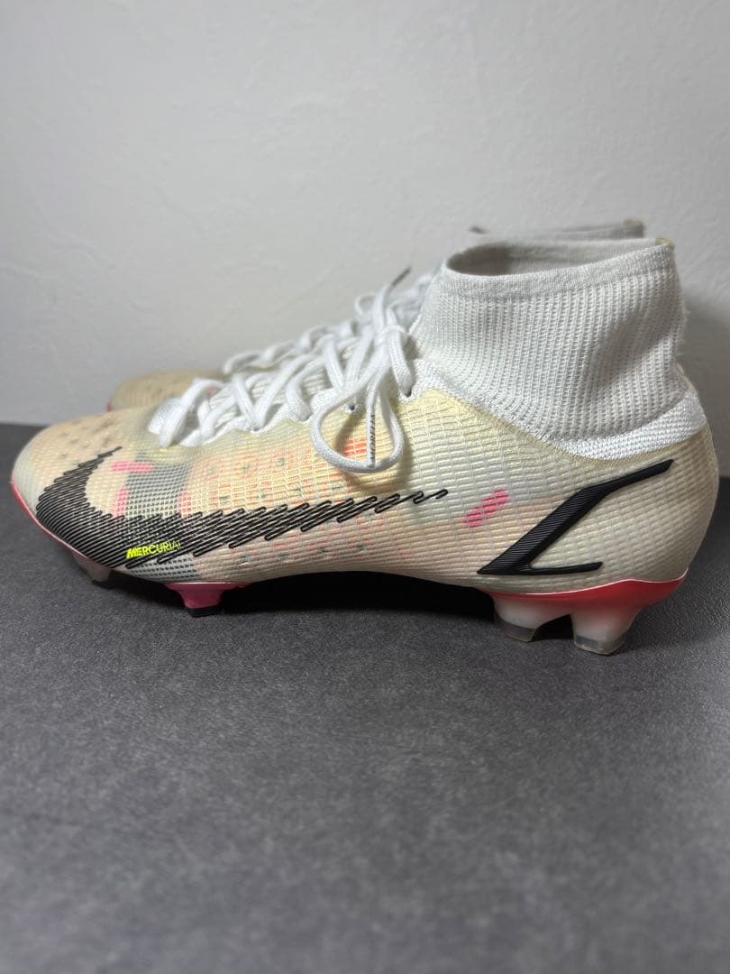 Nike マーキュリアルヴェイパー14 FG