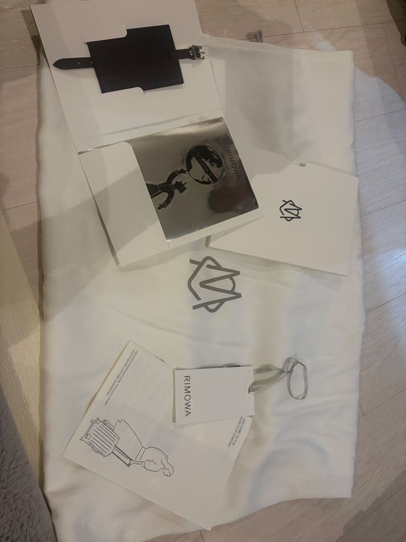 rimowa スーツケース　機内持ち込み可能