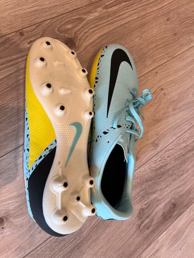 Nike スパイクシューズ ライトブルー