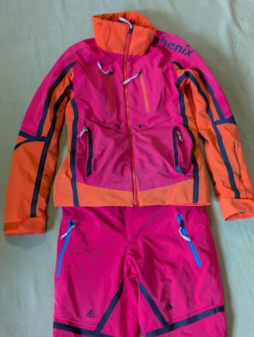 フェニックス　Phenix　マゼンダ　150cm スキーウェアセット