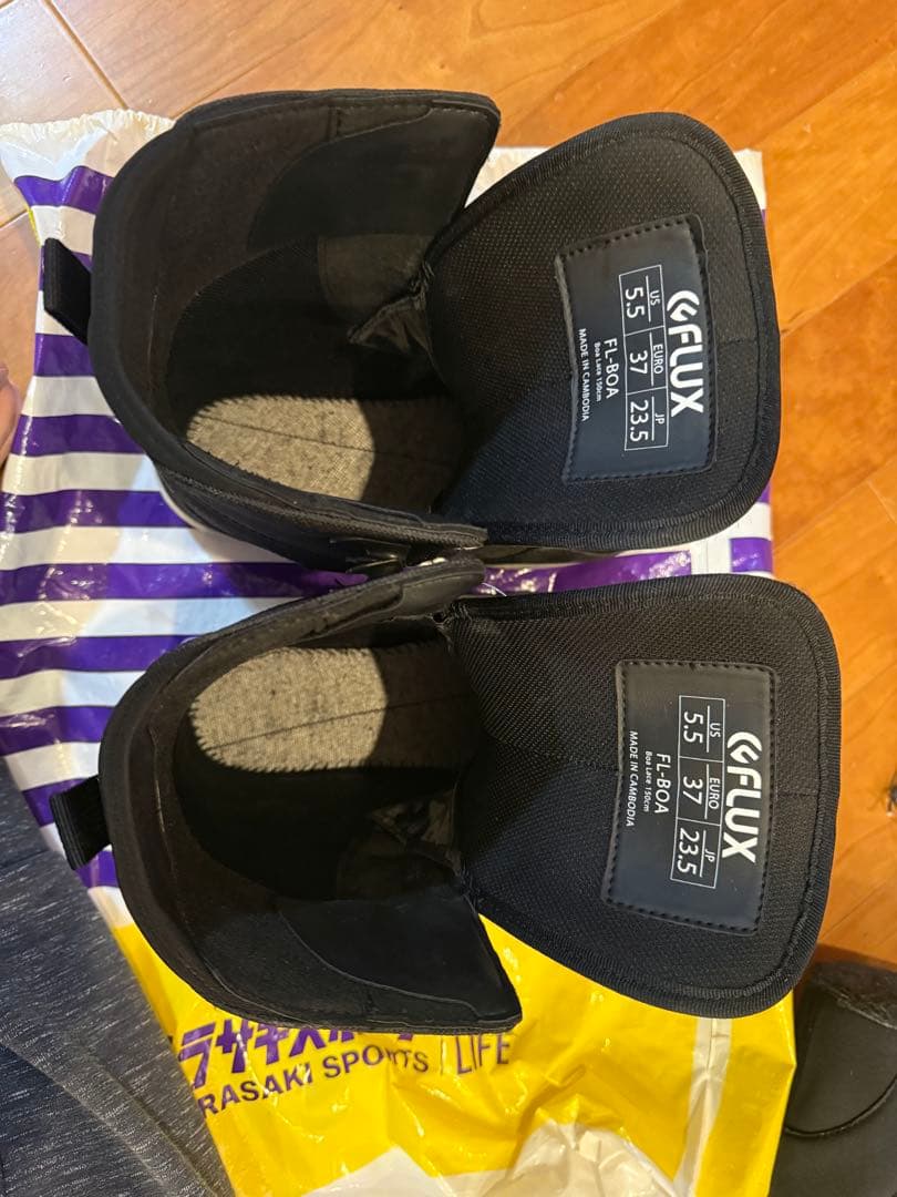 【値下げ】FLUX スノーボードブーツ 23.5 ボア