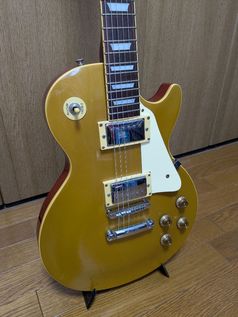 Maison レスポールタイプ　ゴールドトップ　ギター