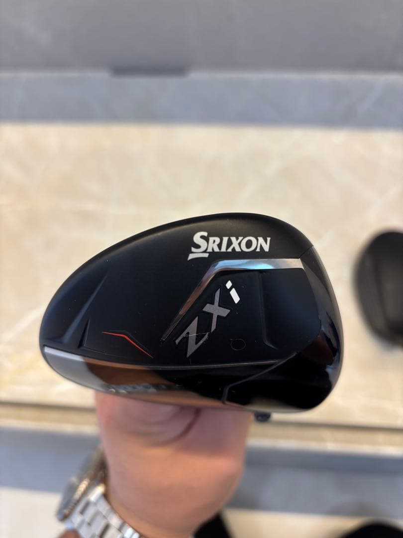 ZXi シリーズ　最新スリクソンフェアウェイウッド　3W 5Wヘッドのみと2個