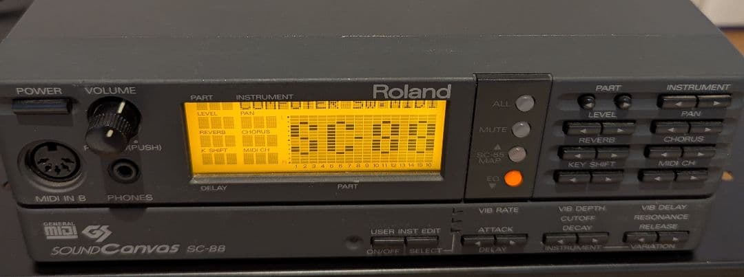 Roland SC-88 Sound Canvas MIDI音源モジュール