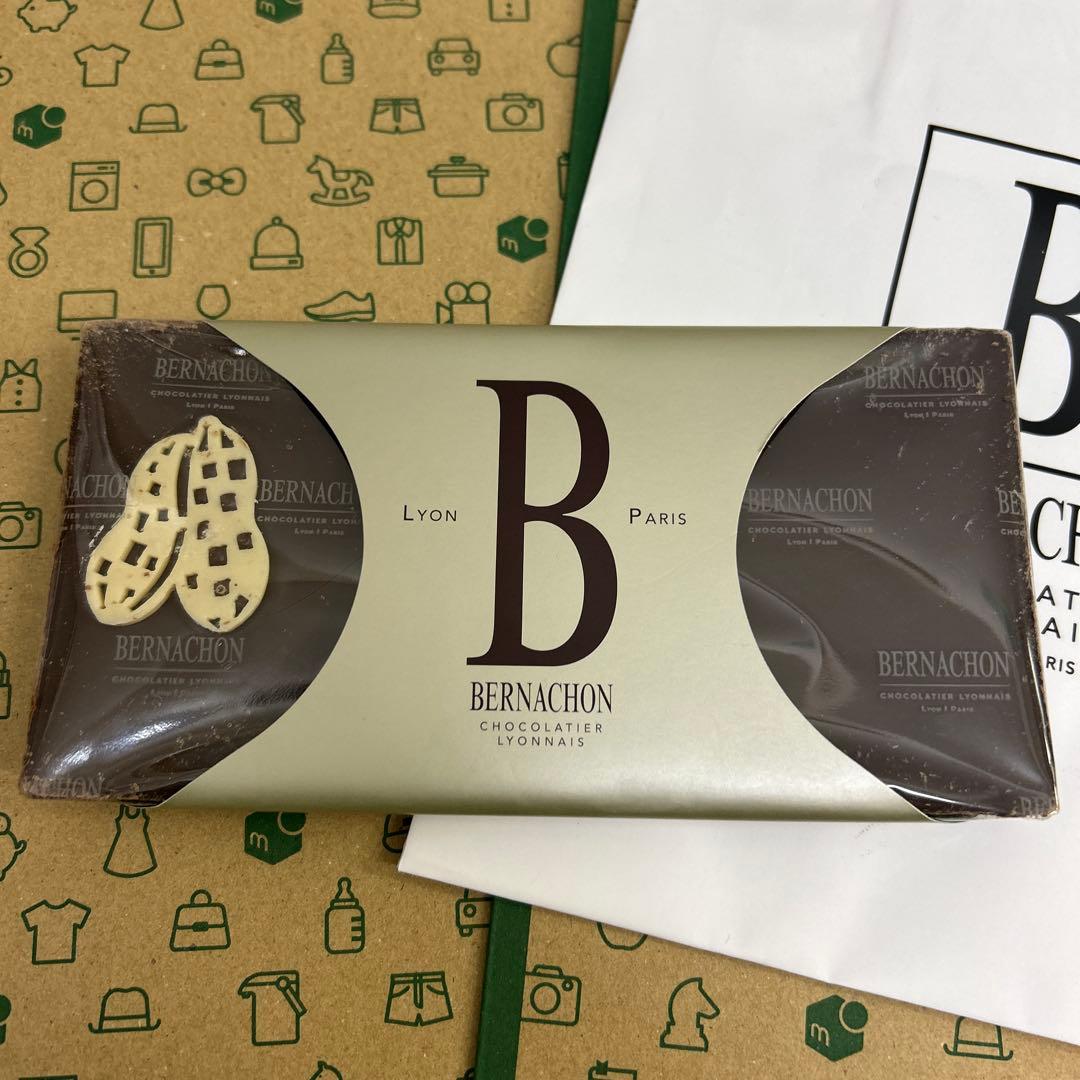 訳あり品　ベルナシオン　ブラックチョコレート　割れ