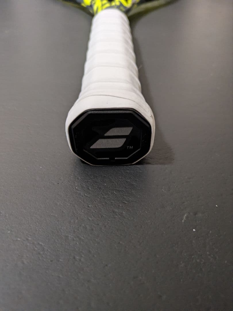 バボラ ピュアアエロ プラス G2 新品同様