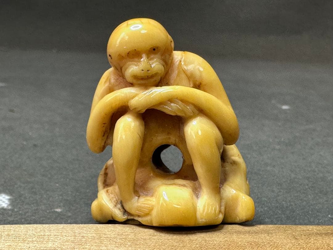 極上　根付　印鑑　天然素材　アンティーク　和彫　置物　骨董　飾り物　古美術品