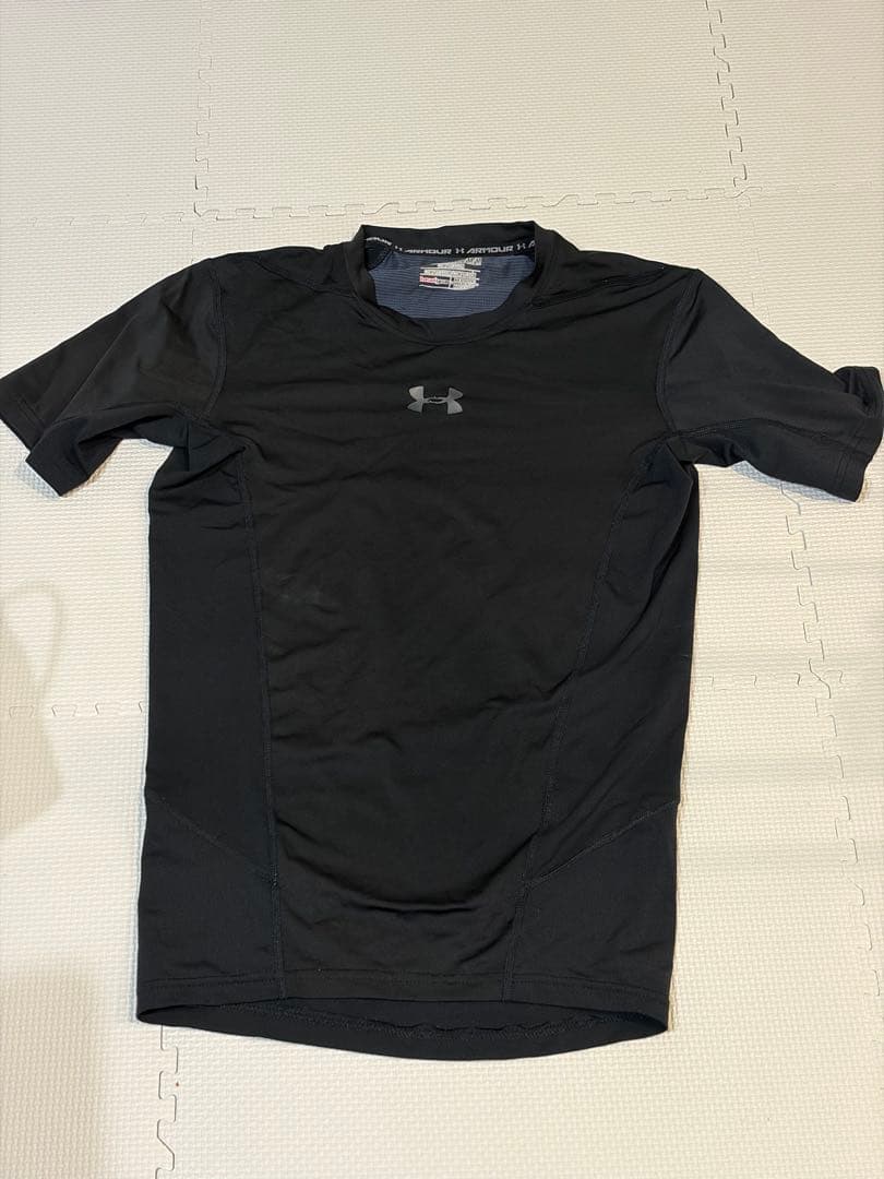 UAウェア一式(ショートP＋コンプレッション半袖＋Qタイツ＋FLタイツ)