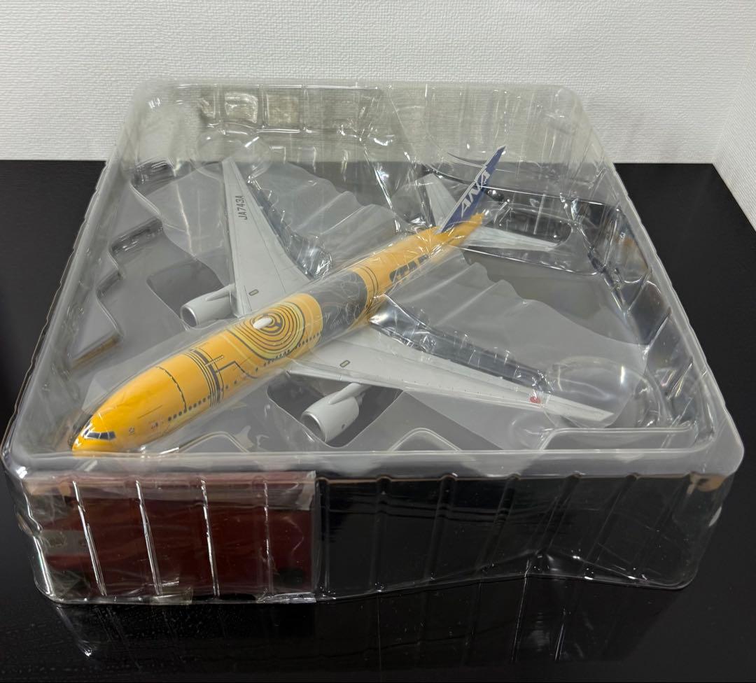 【さく】1/200 ANA B777-200ER C-3PO JA743A