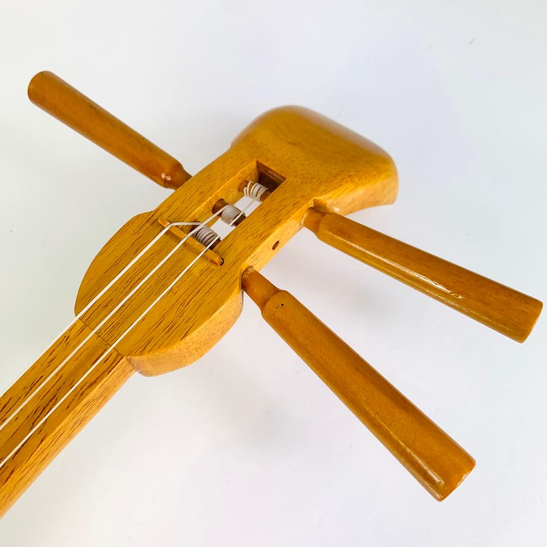 美品 希少 沖縄 三線 ASOVIVA製風 ウクレレ三線 弦楽器