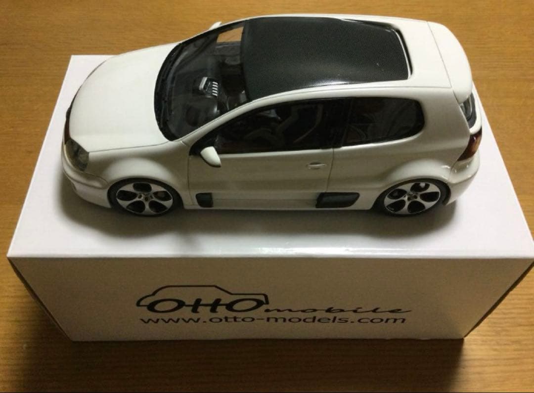 OTTO VW GOLF V GTI W12-650 1/18 新品