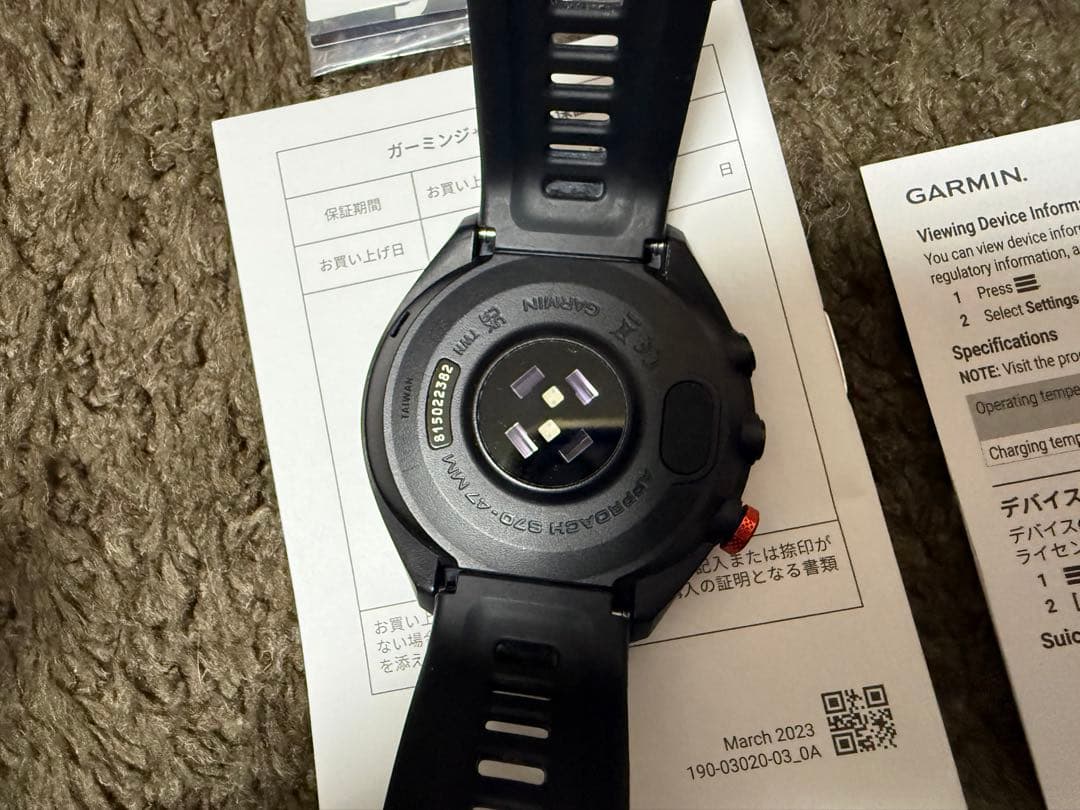 GARMIN Approach S70 47mm GPSスマートウォッチ