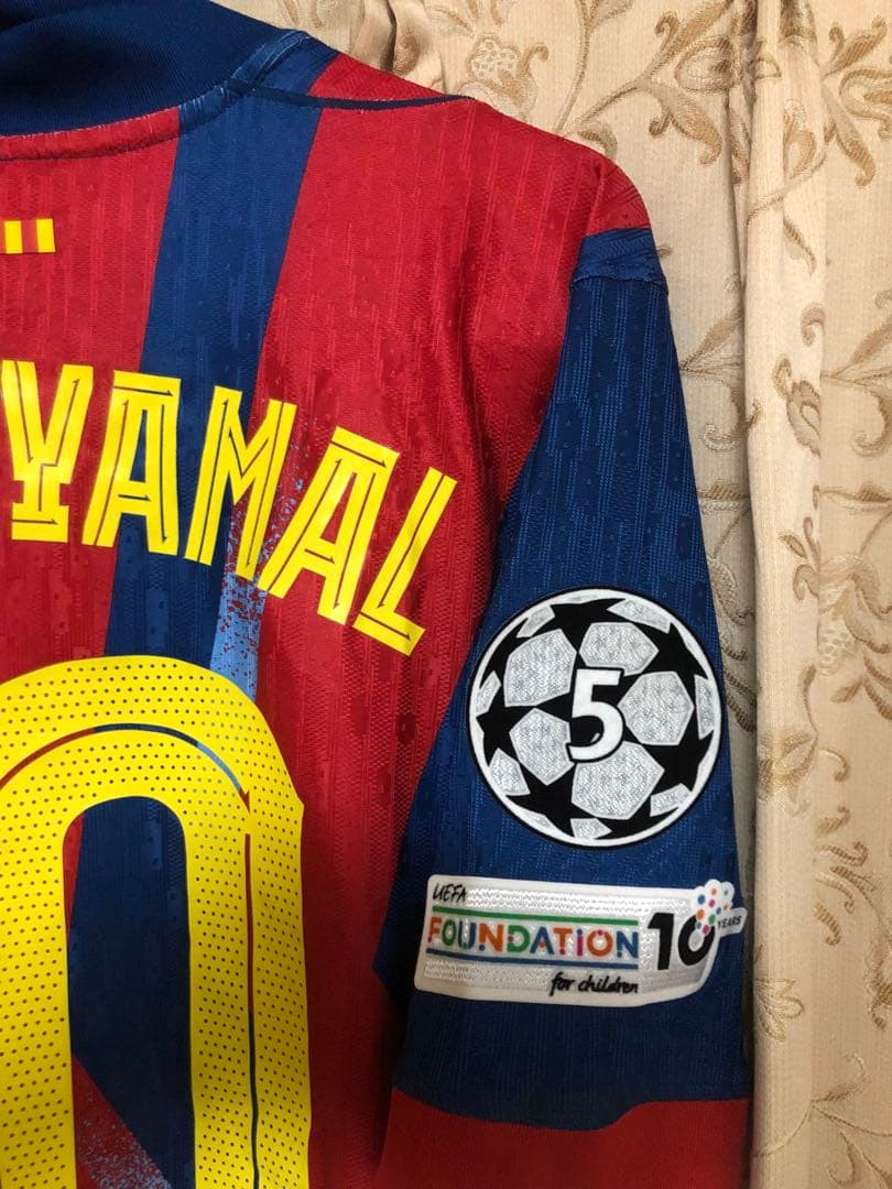 [美品]バルセロナ25/26 4th ラミン・ヤマル オーセンティック L