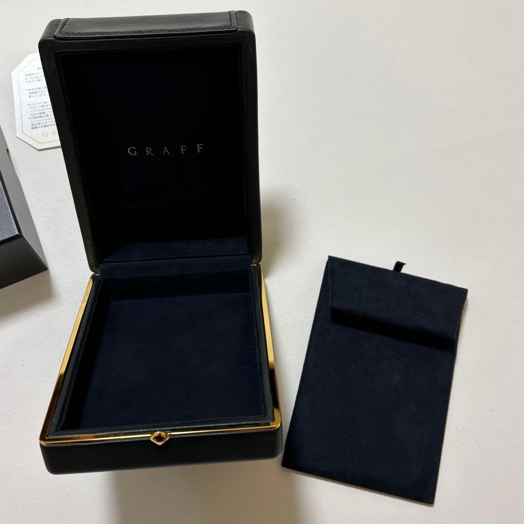 美品　グラフ　ピアス　ケース　空箱　レザー