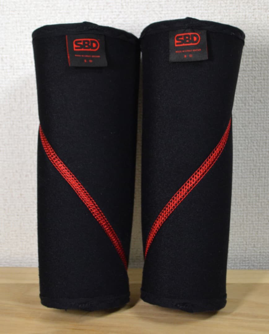 SBD ニースリーブ　Sサイズ　新型