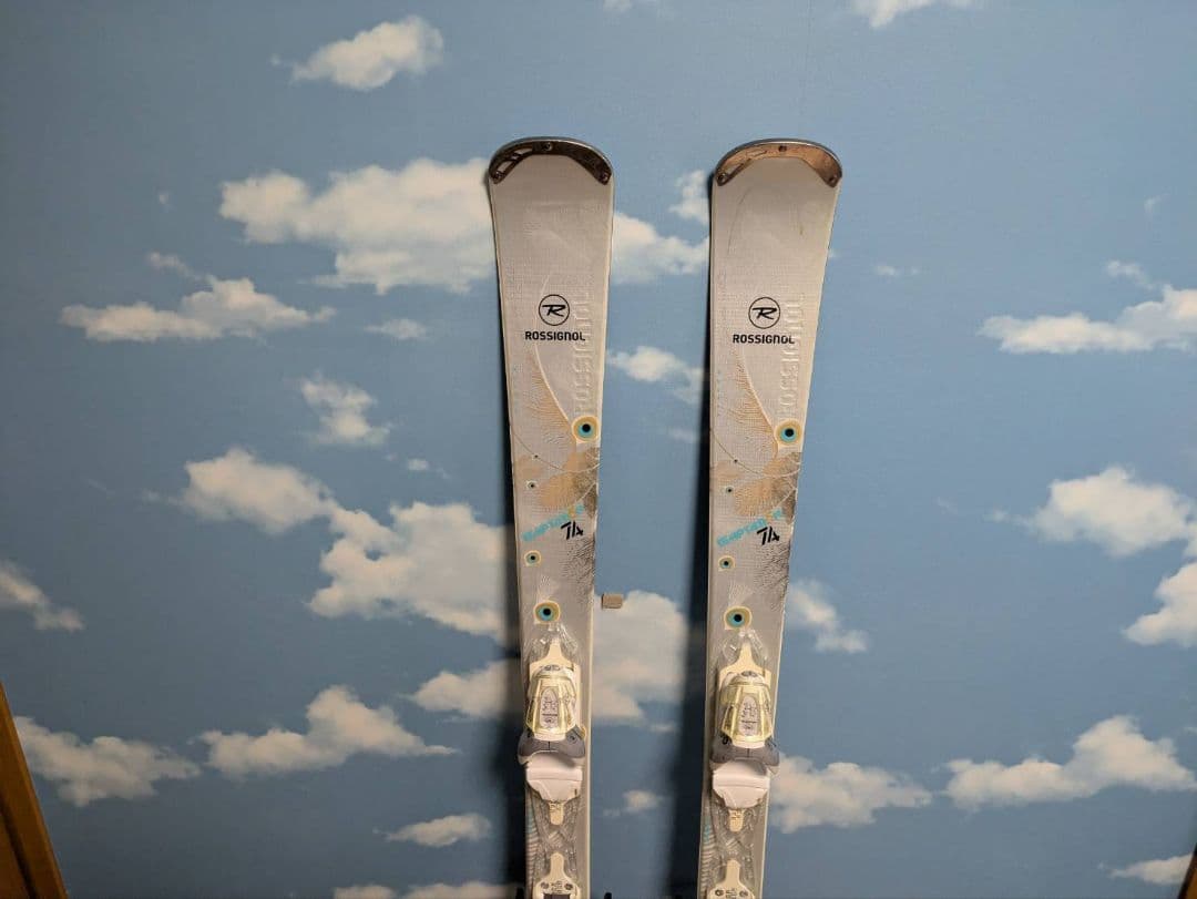希少 ロシニョール スキー板 TEMPTATION 74 孔雀
