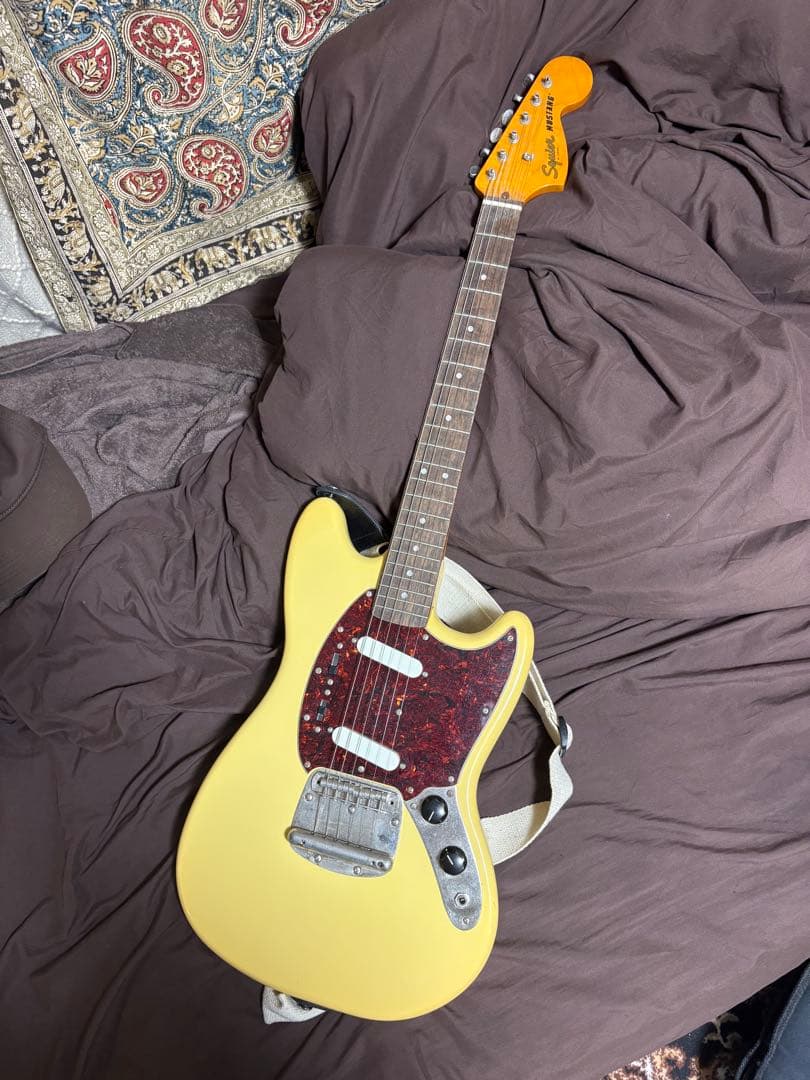 スクワイア ムスタング ヴィンテージホワイト ソフトケース付