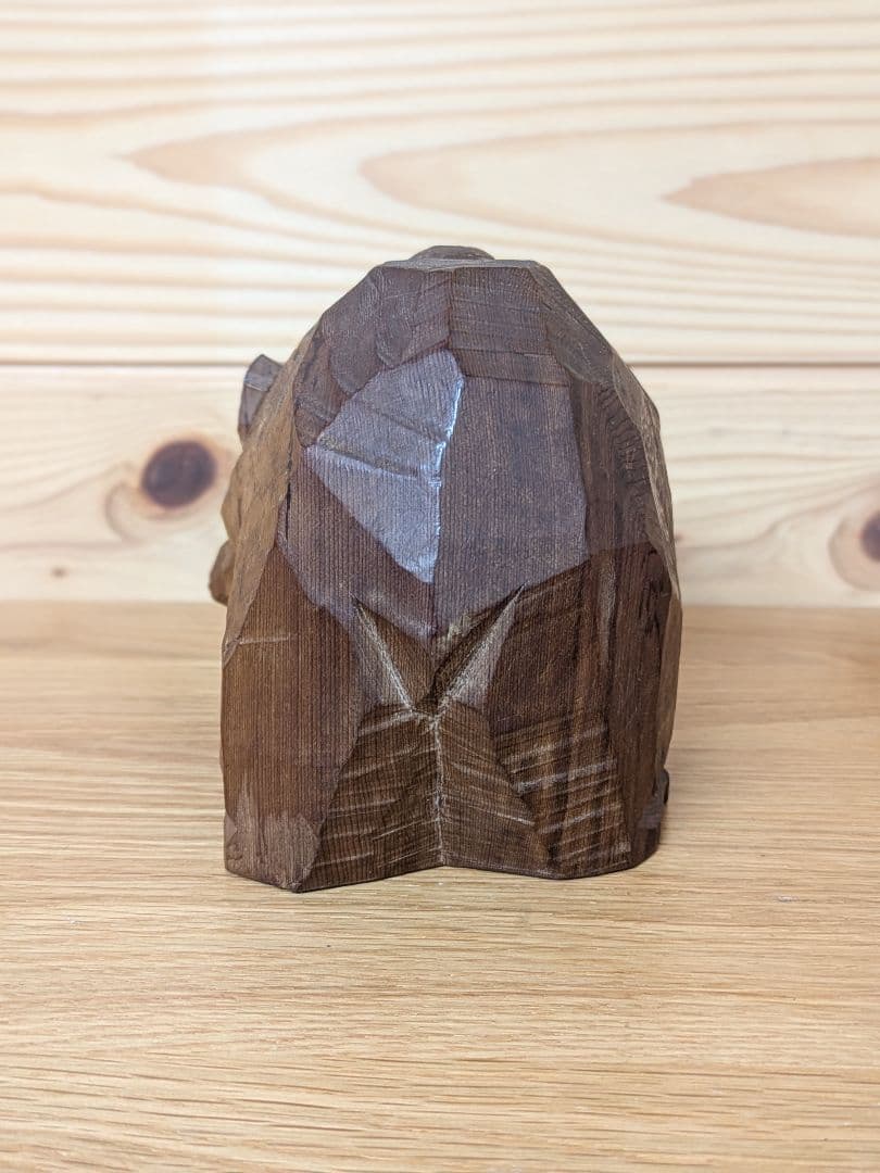 【八雲】木彫り熊 引間二郎 木歩 北海道 熊彫 八雲エイト