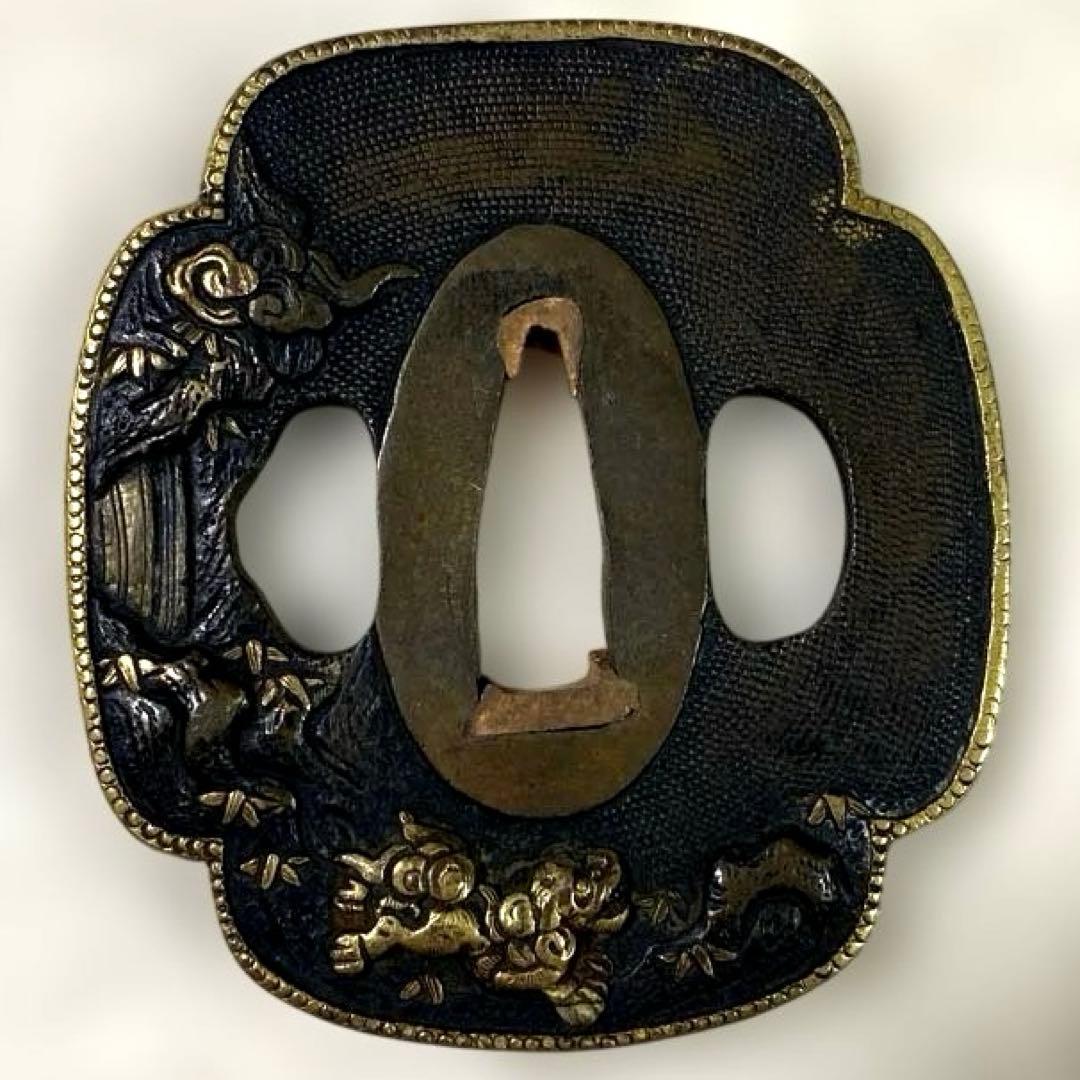 B-58 鍔　銅地　金象嵌　武具　刀装具　日本　骨董品　時代物　美術品　工芸品