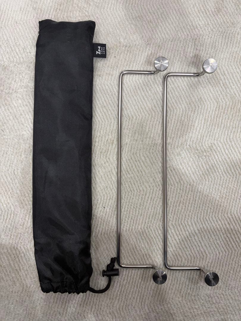 ゼインアーツ　トードテーブル