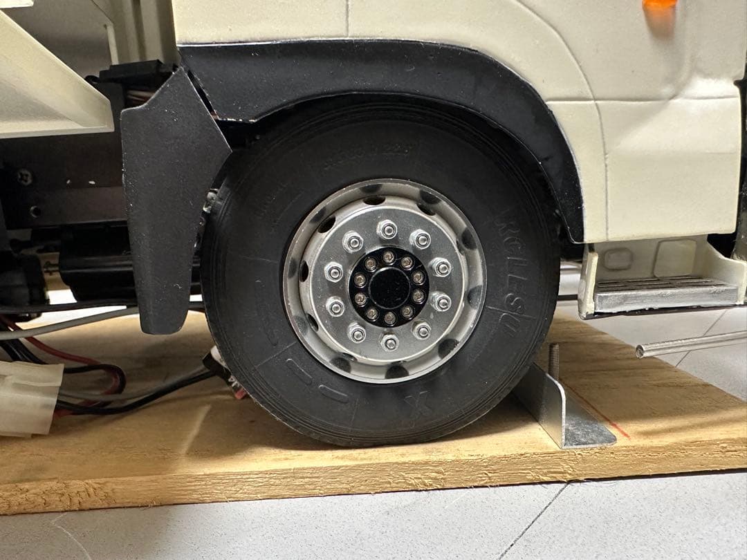 1/14 現行プロフィアダンプ　ギミック多数