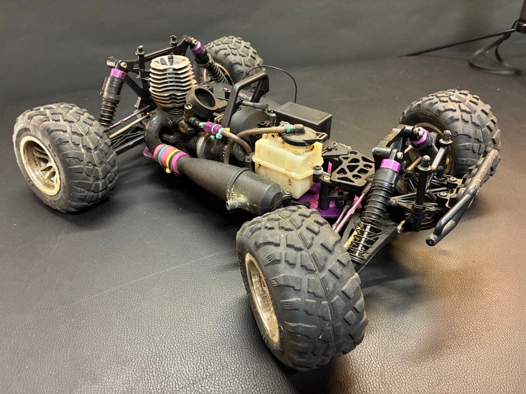 HPI 1/8 エンジンRCカー 不動車 部品取り車両 ジャンク車両 ビンテージ