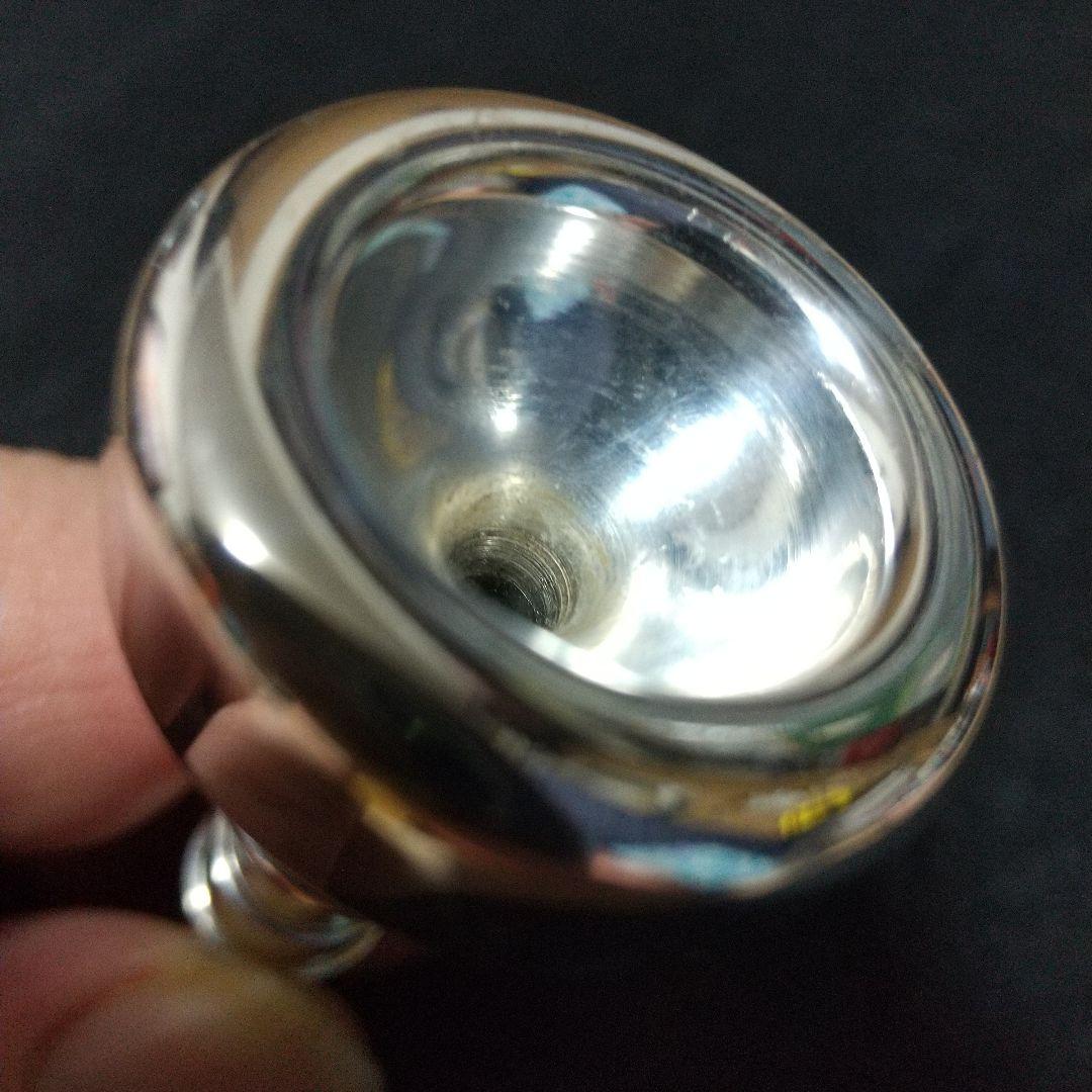 バック・トランペットマウスピース 「3C」「CORP. ニア・ピリオド」