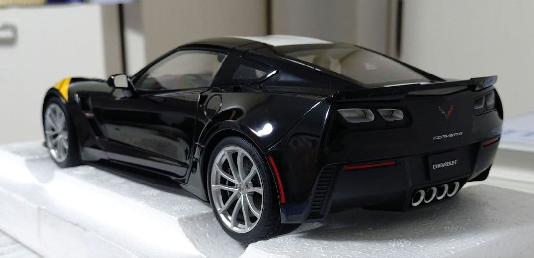 AUTOart　オートアート　1/18　シボレー　コルベット　グランスポーツ