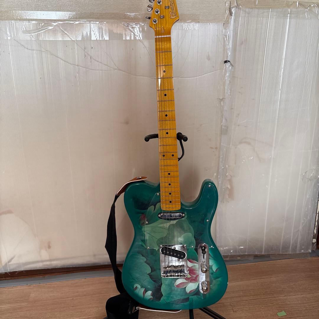 ぽ*チ様 Bullfighter グリーンテレキャスターエレキギター
