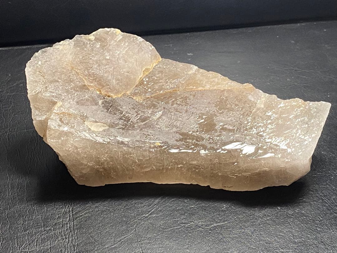 ザギ水晶　ザギマウンテンクォーツ　816g