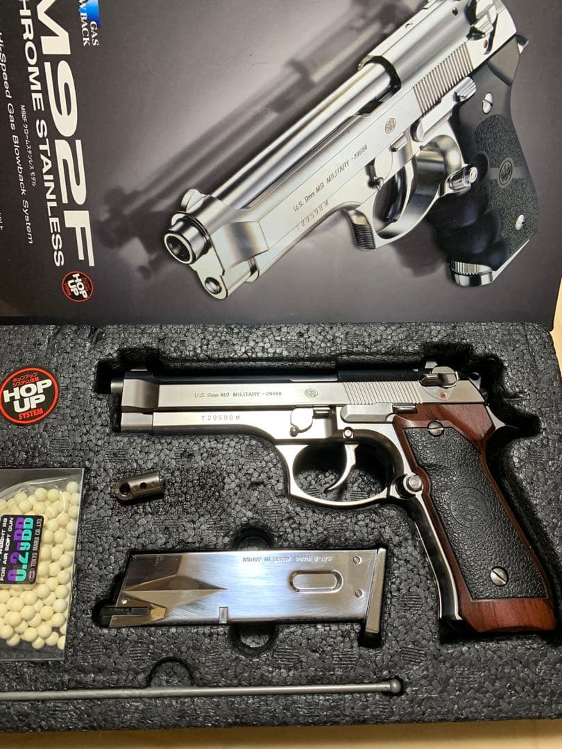 美品　東京マルイ ベレッタ M92F クロームステンレス　木目調グリップ