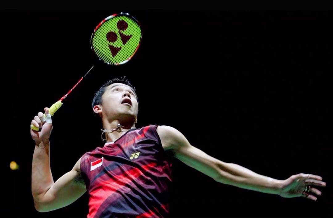 【超貴重】YONEX アークセイバー11pro ヒダヤット直筆サイン入り