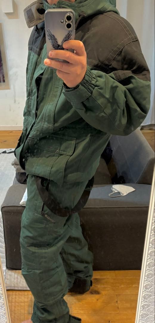 ETIREL エティレル　スノーボード　スキーウェア　セットアップ　グリーン　黒