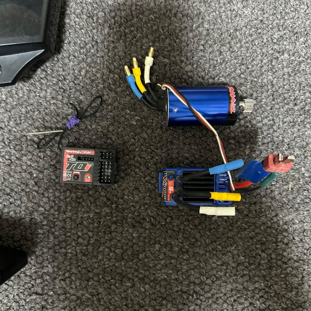 トラクサス　フルセット　esc モーター　プロポ　受信機　ブラシレス