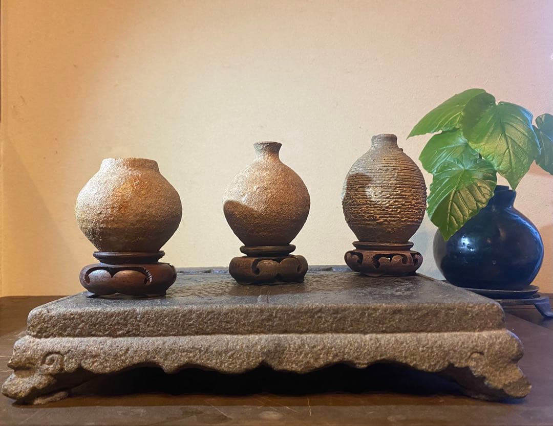 アンティーク　美品ブルナイ　小花器　極小唐木台座　３種・３点セット レア