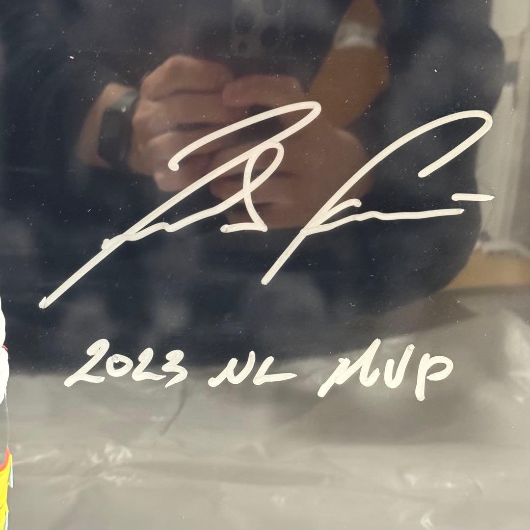 ブレーブス アクーニャJr 直筆サインフォト 2023 NL MVP 証明付