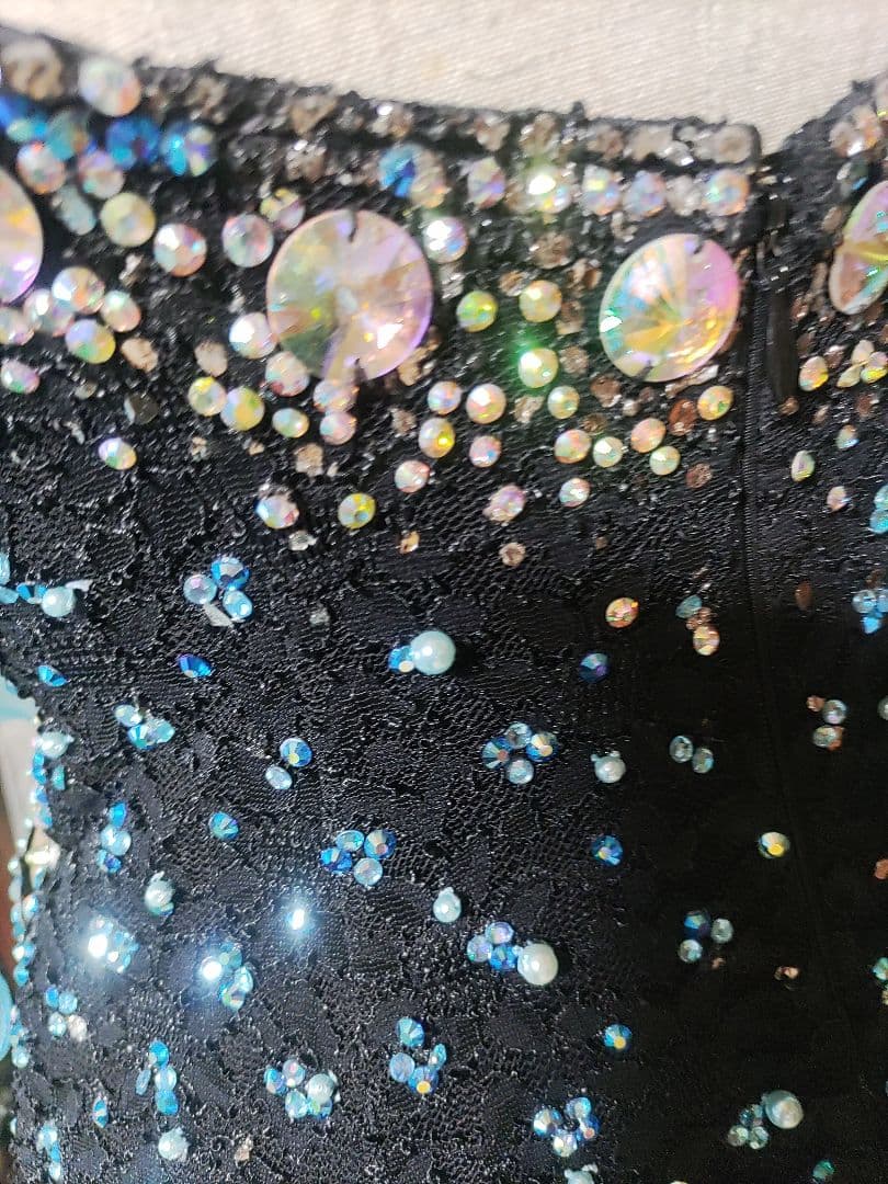 白樺、社交ダンスドレス