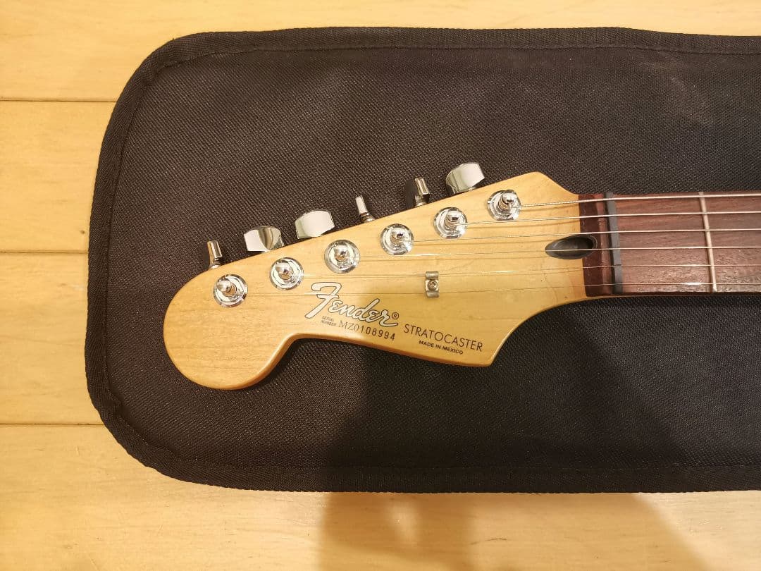 fender フェンダー ストラトキャスター レフティ 左