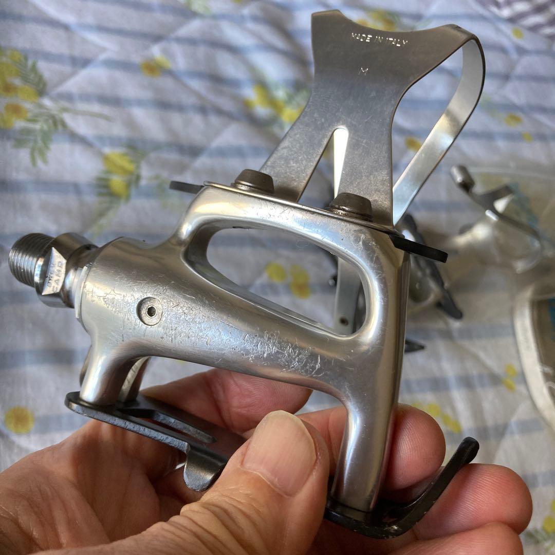 カンパニョーロレコードトリプルベアリングぺダルセット