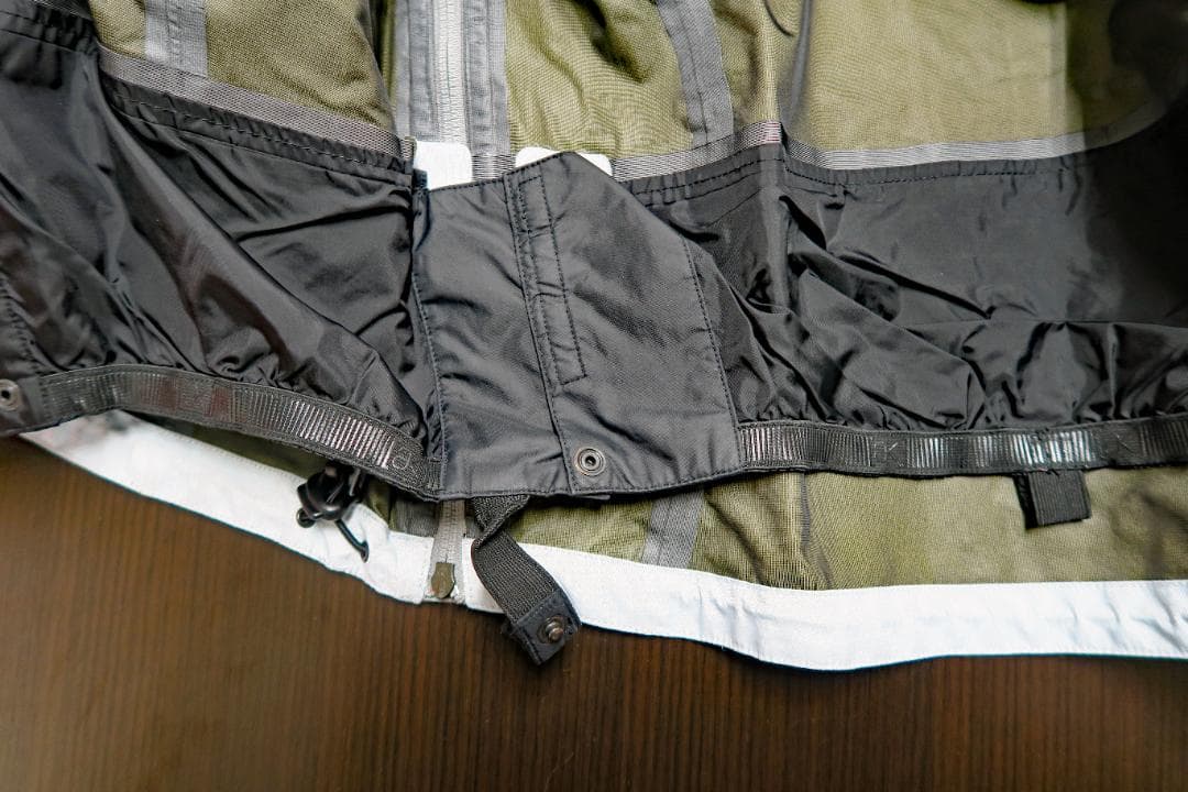 Burtonバートンak 3LジャケットGORE-TEX男女兼用 最高峰XCR