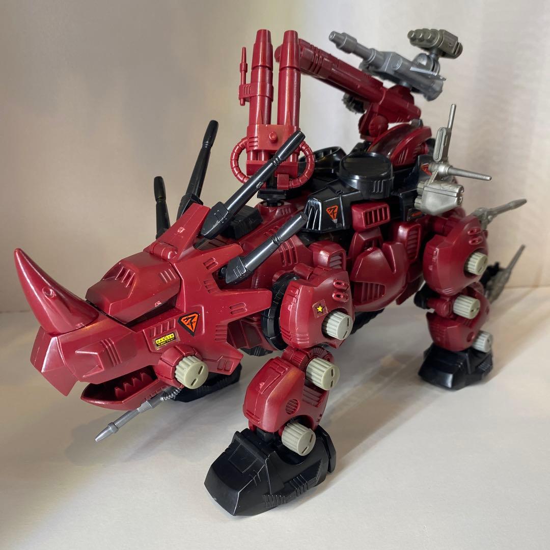 メカ生体ゾイド レッドホーン サーベルタイガー